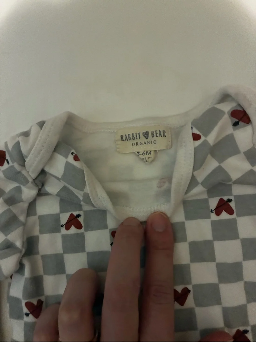 Checkerboard Heart Long-Sleeve Baby Bodysuit in Gray & Red